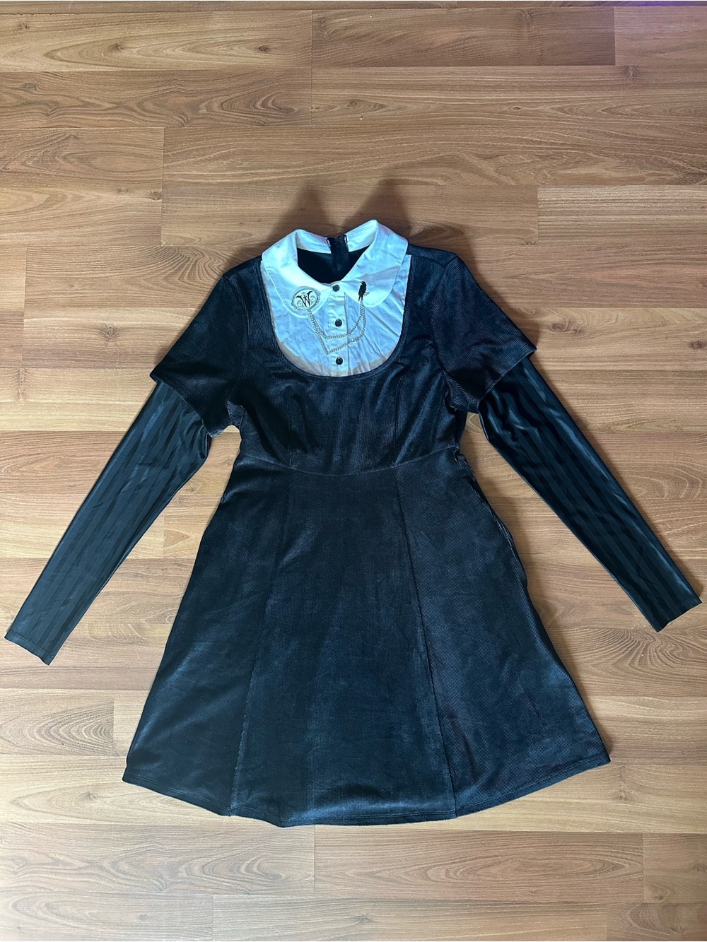 Hot Topic Black Midi Dress Wednesday Adams with White Faux-Collar